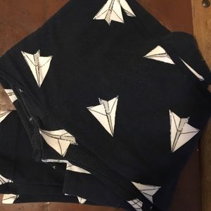 LuLaroe paper airplane leggings